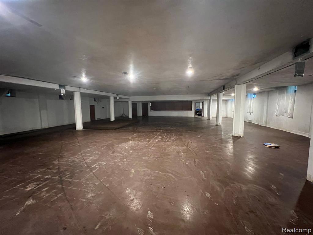 14141 FORDHAM Street, Detroit, MI 48205 — Photo 8