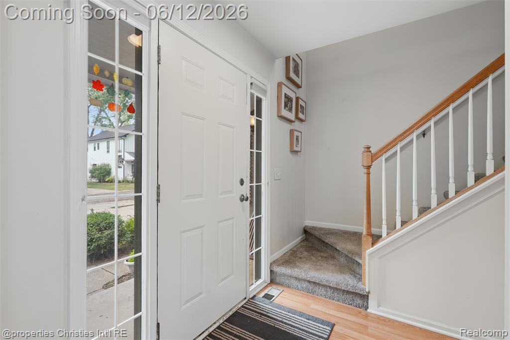 124 Rexton Street, Novi, MI 48377 — Photo 6