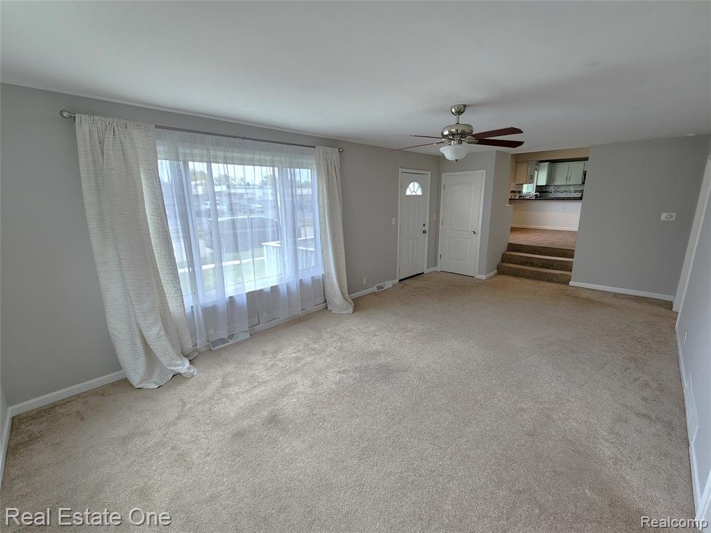 1574 E Woodruff Avenue, Hazel Park, MI 48030 — Photo 20