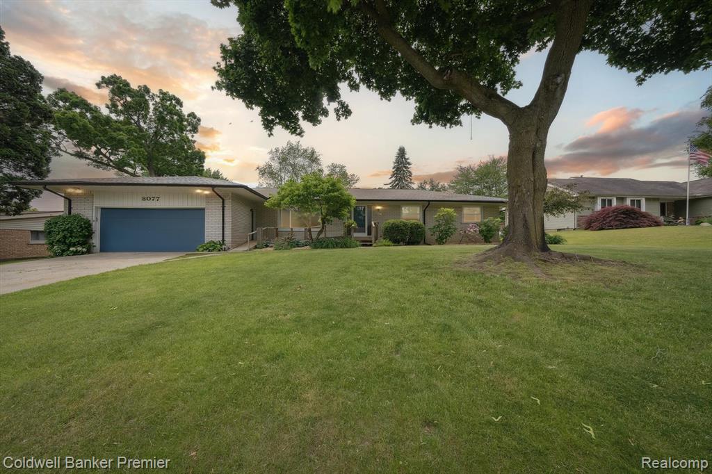 8077 Casa Mia Drive, White Lake, MI — Photo 2