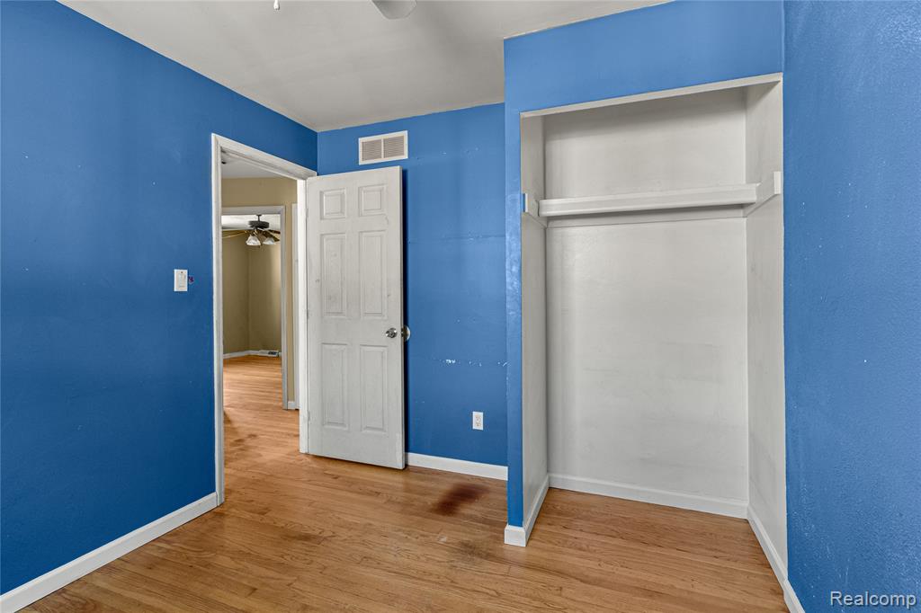 4459 McKinley Street, Dearborn Heights, MI 48125 — Photo 13