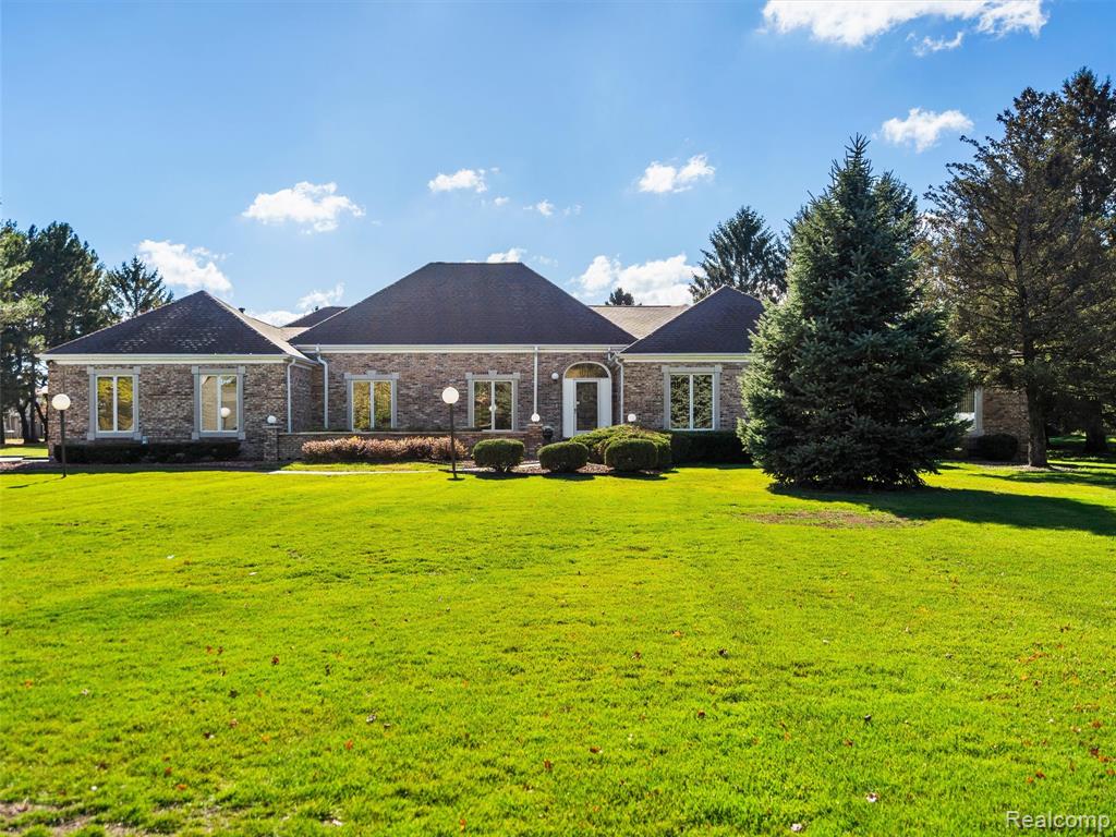 4227 Newcastle Drive, Clarkston, MI 48348 — Photo 94