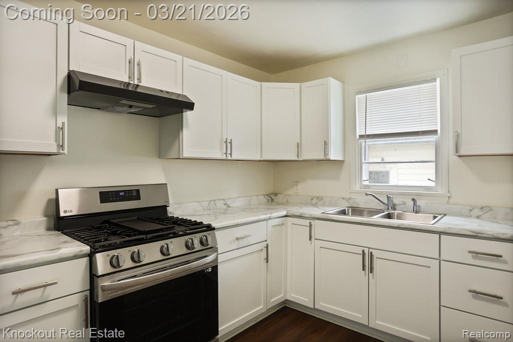 1060 Cross Street, Saginaw, MI 48602 — Photo 13
