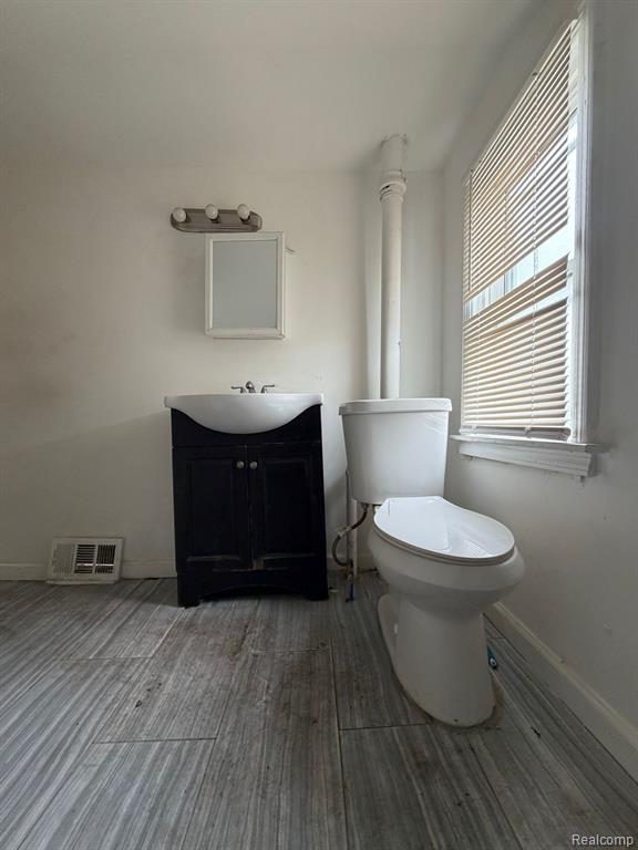 18010 ANGLIN Street, Detroit, MI 48234 — Photo 15