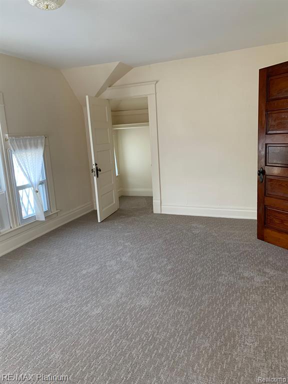 403 E CLINTON Street, Howell, MI 48843 — Photo 16