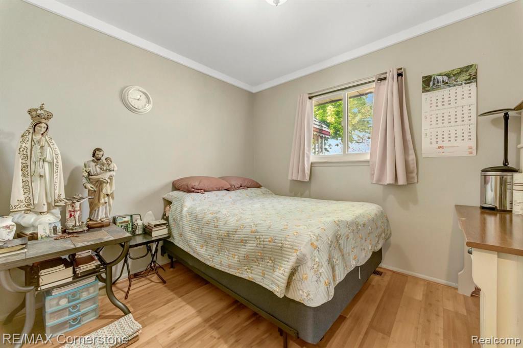 7018 BISON Street, Westland, MI — Photo 18