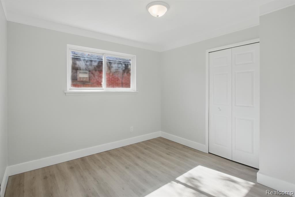 5028 LINDA Street, Warren, MI 48092 — Photo 16