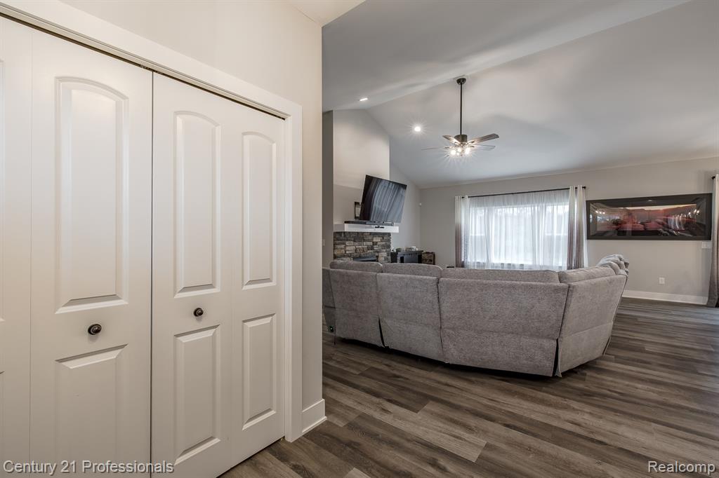 4914 Toratola Lane, Howell, MI 48843 — Photo 7
