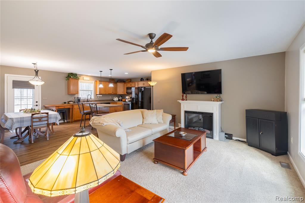 40880 Willis Road, Belleville, MI 48111 — Photo 5