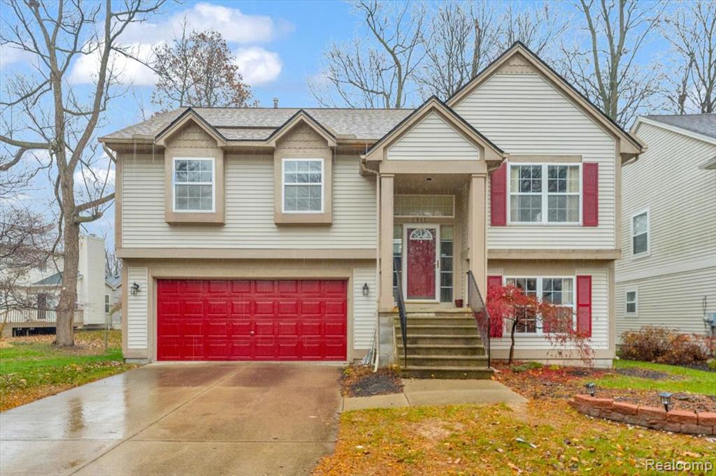 845 Canter Lane, Auburn Hills, MI 48326 — Photo 2