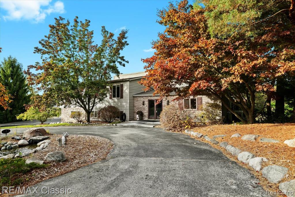 2345 E Commerce Road, Milford, MI 48381 — Photo 3