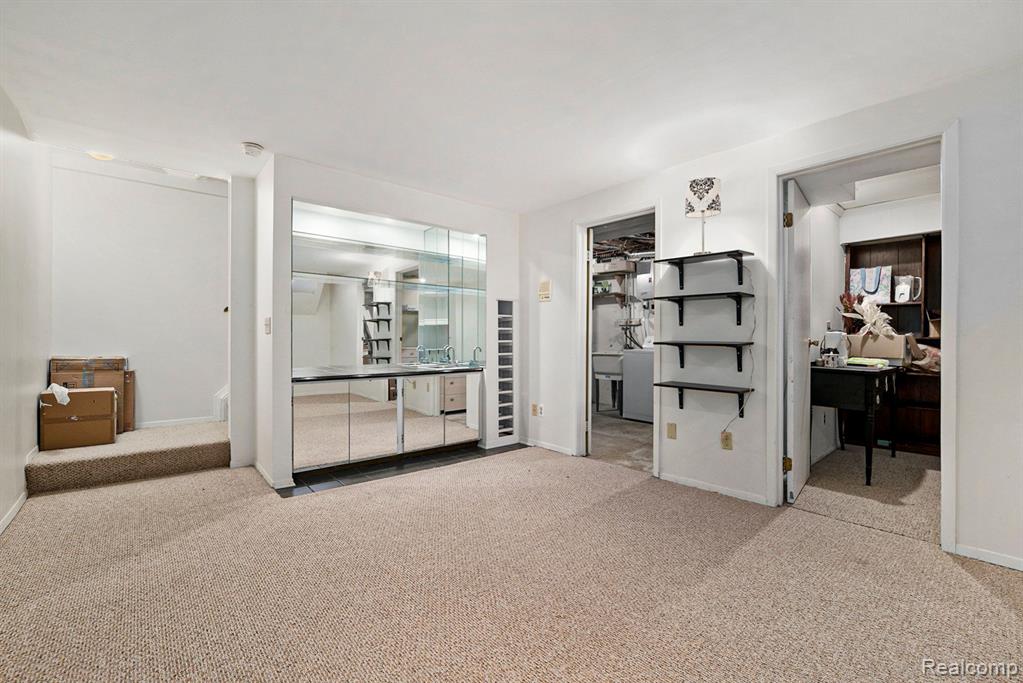 30979 COUNTRY, 163, Farmington Hills, MI 48331 — Photo 17