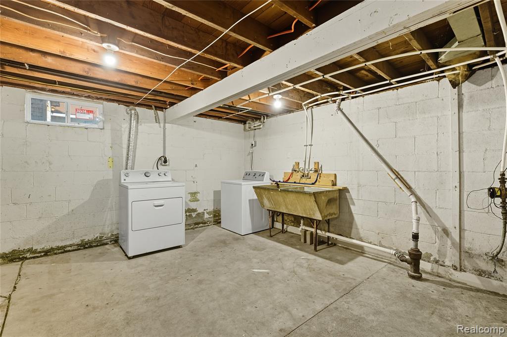 790 Cameron Avenue, Pontiac, MI 48340 — Photo 16