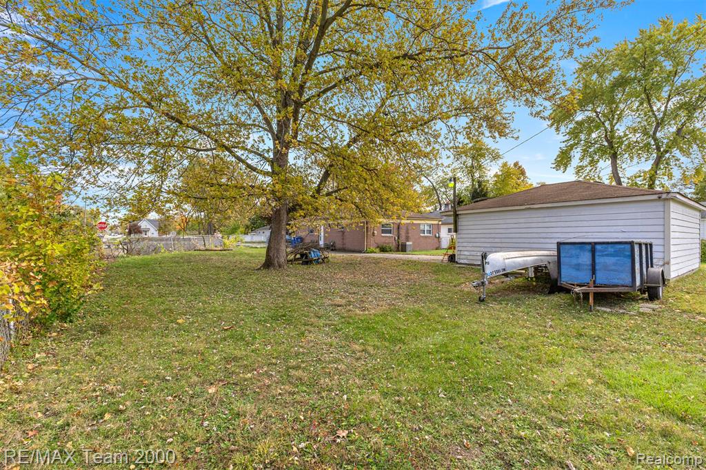 5622 Campbell Street, Dearborn Heights, MI 48125 — Photo 33