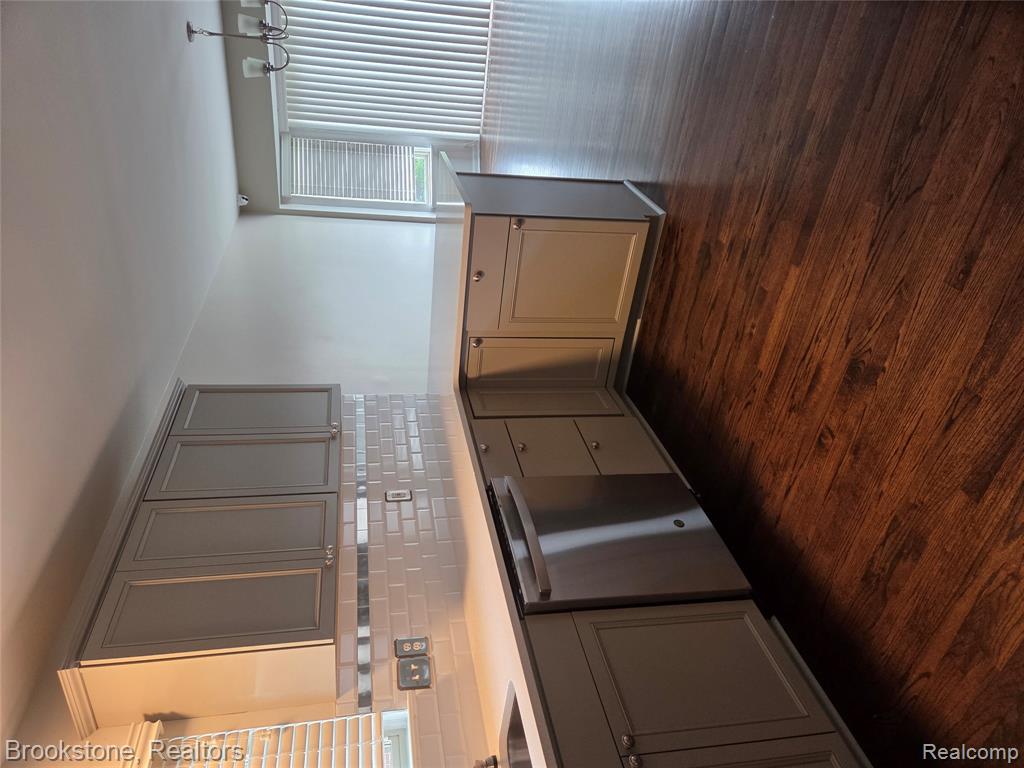 35484 Grant, New Baltimore, MI 48047 — Photo 19