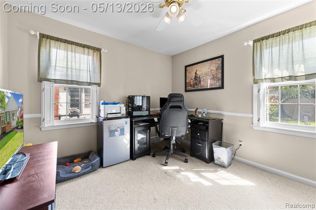 21610 Prestwick Avenue, Harper Woods, MI 48225 — Photo 20