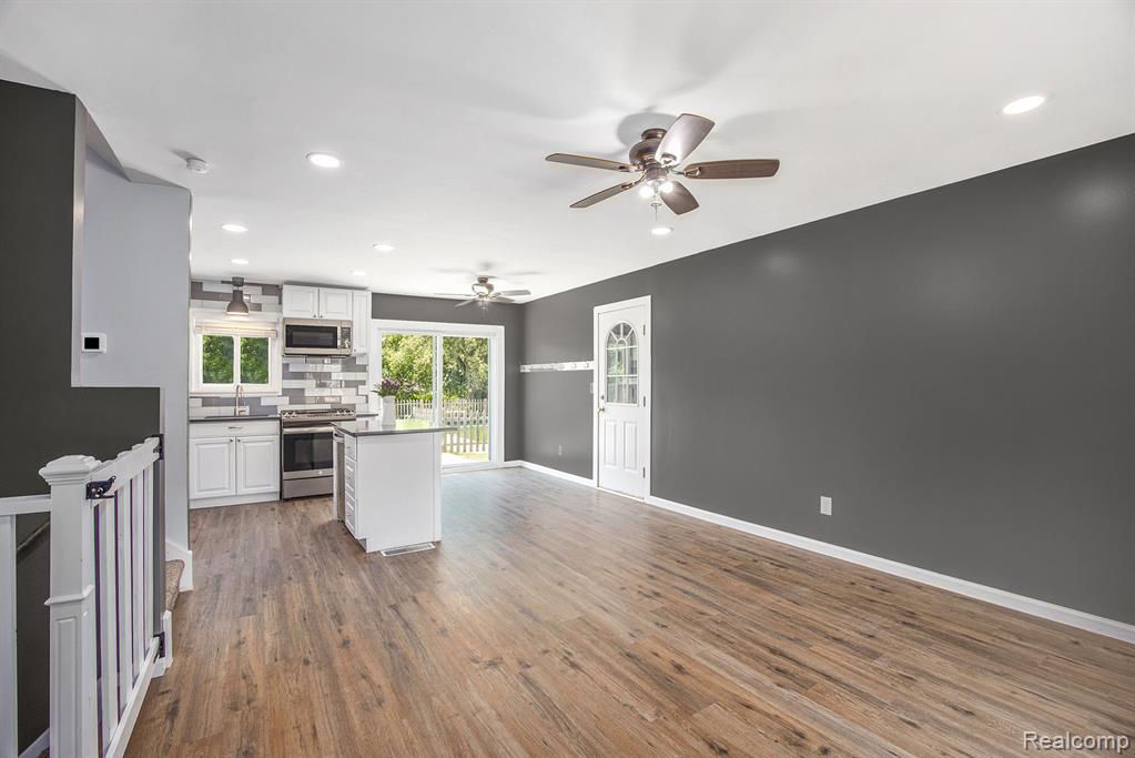 2213 Landmark Drive, Lapeer, MI 48446 — Photo 8