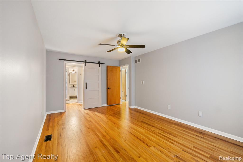 8353 Kennedy Circle, Warren, MI 48093 — Photo 25