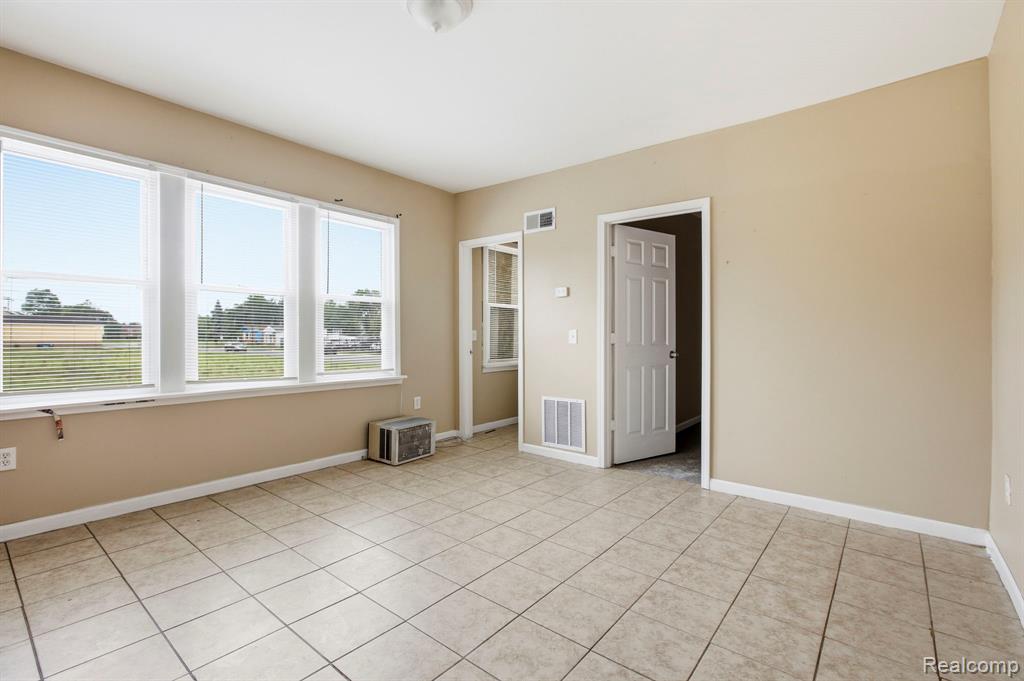 11744 Cascade Street, Detroit, MI 48204 — Photo 2