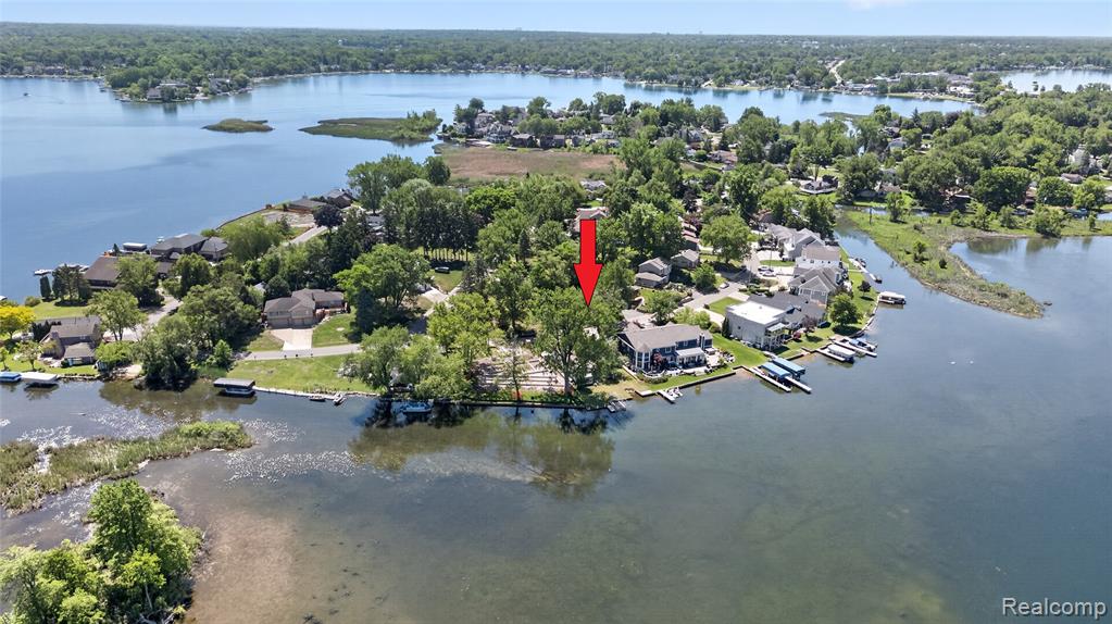 952 Wyman Drive, Waterford, MI 48328 — Photo 29