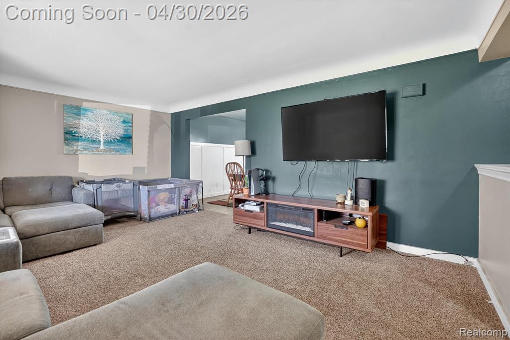 2141 E Hill Road, Grand Blanc, MI 48439 — Photo 9