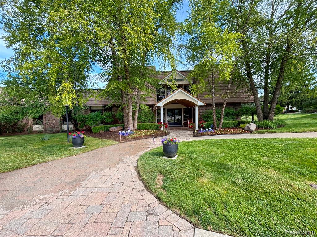 5177 Buckingham, Troy, MI 48098 — Photo 35