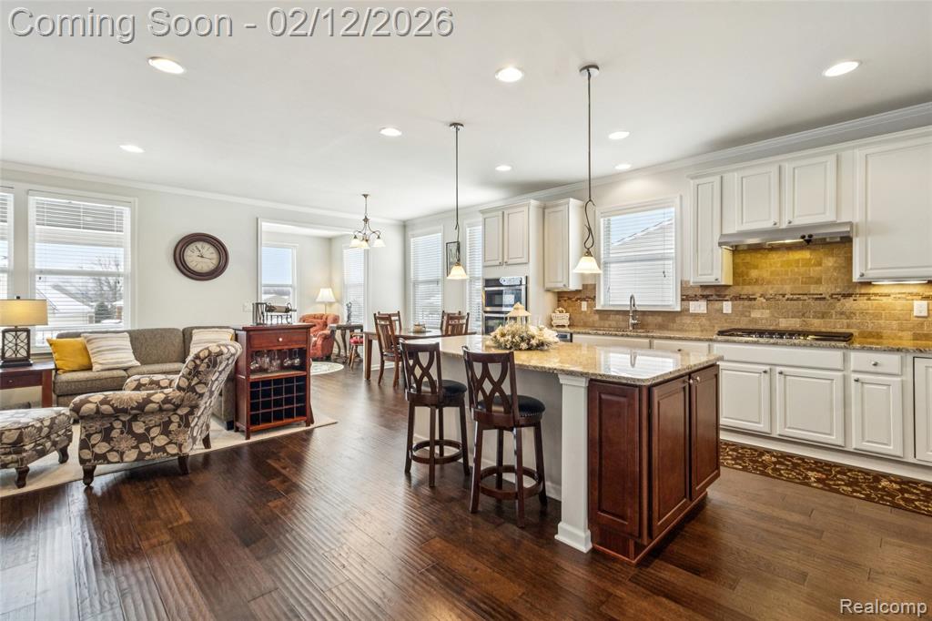 9431 Pine Valley Drive, Grand Blanc, MI, 48439