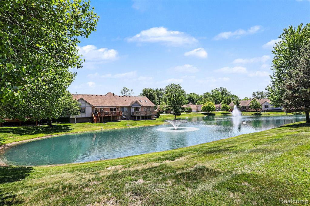 50829 Raintree Circle, New Baltimore, MI 48047 — Photo 26