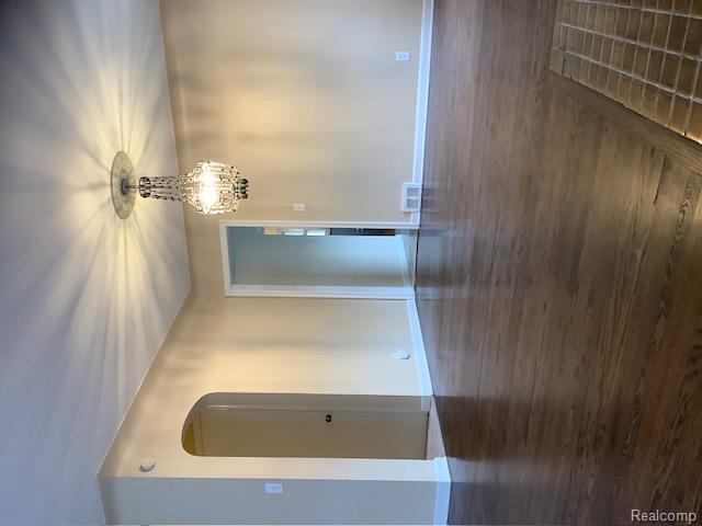 734 Harcourt Road, Grosse Pointe Park, MI 48230 — Photo 8