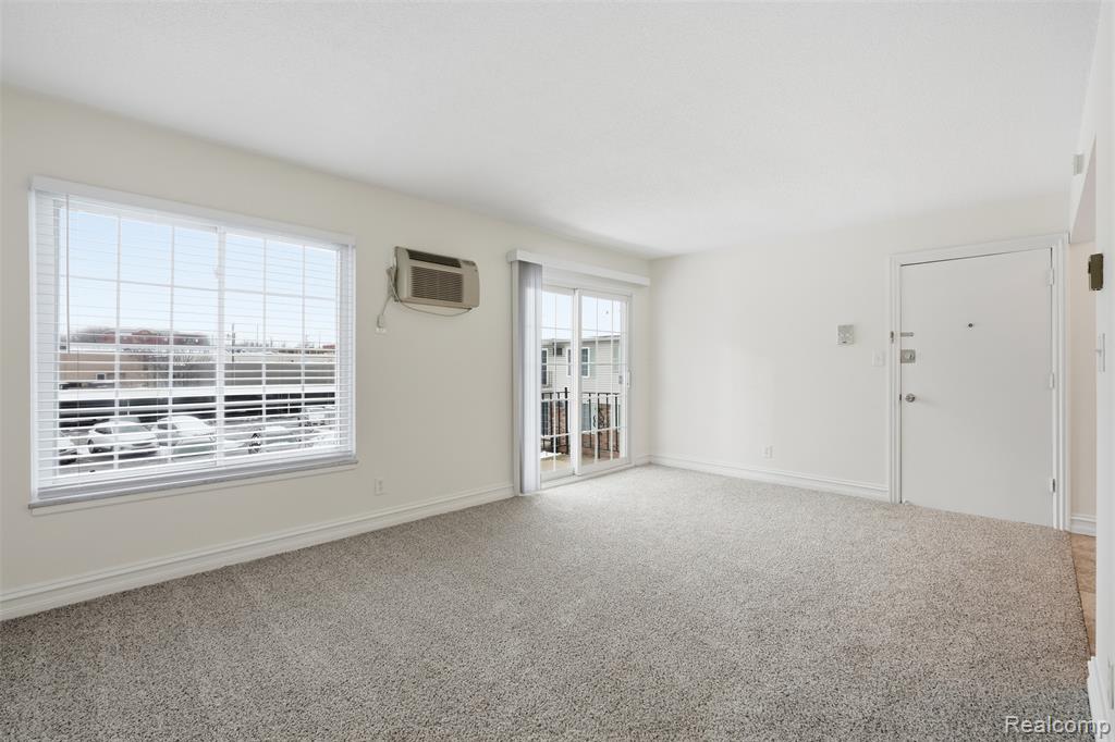 8188 24 Mile Road, Shelby Twp, MI 48316 — Photo 5