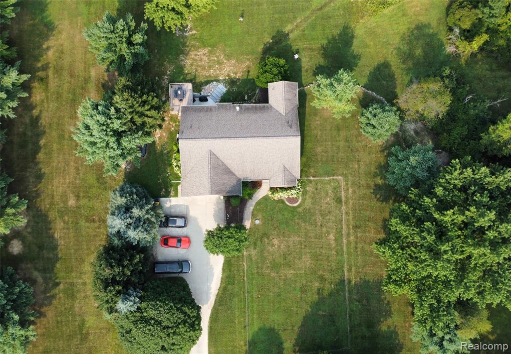 820 Lockwood Road, Ortonville, MI 48462 — Photo 4