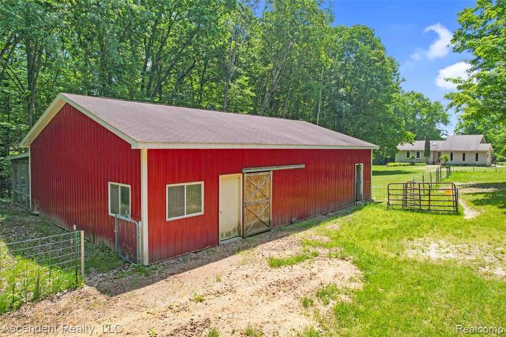 5735 Belle River Road, Imlay City, MI 48412 — Photo 11