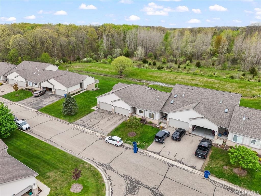 11000 Hayes Street, Grand Blanc, MI 48439 — Photo 4