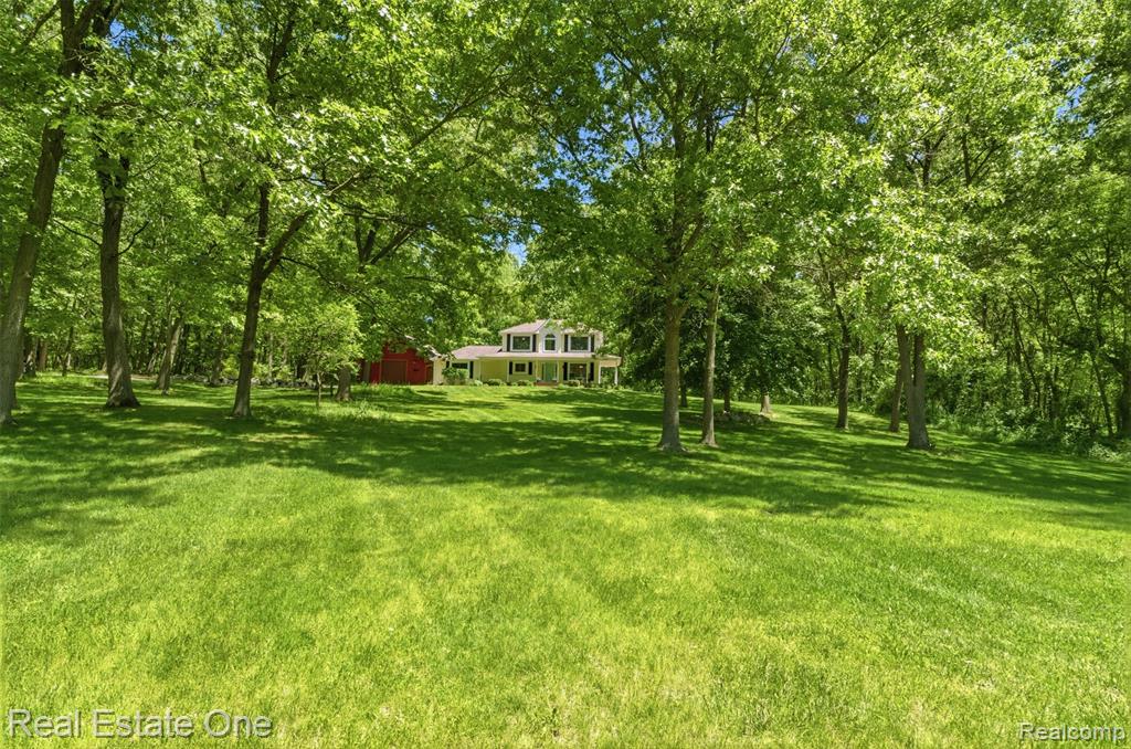 3559 Perry Lake Road, Ortonville, MI 48462 — Photo 4