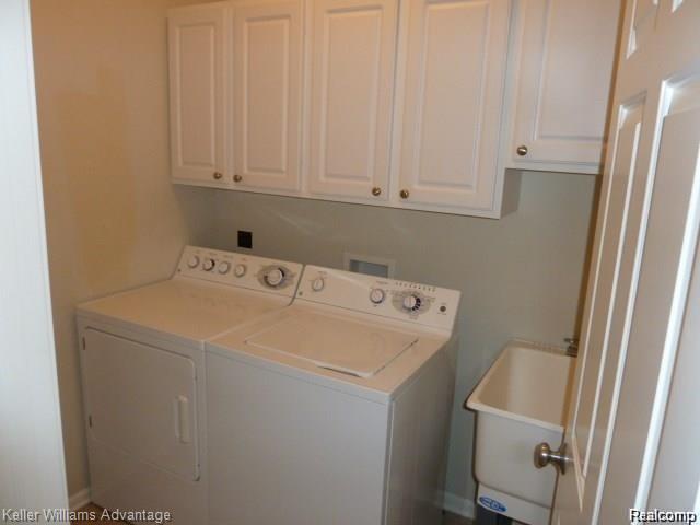 42480 Corlina Drive, Northville, MI 48167 — Photo 9
