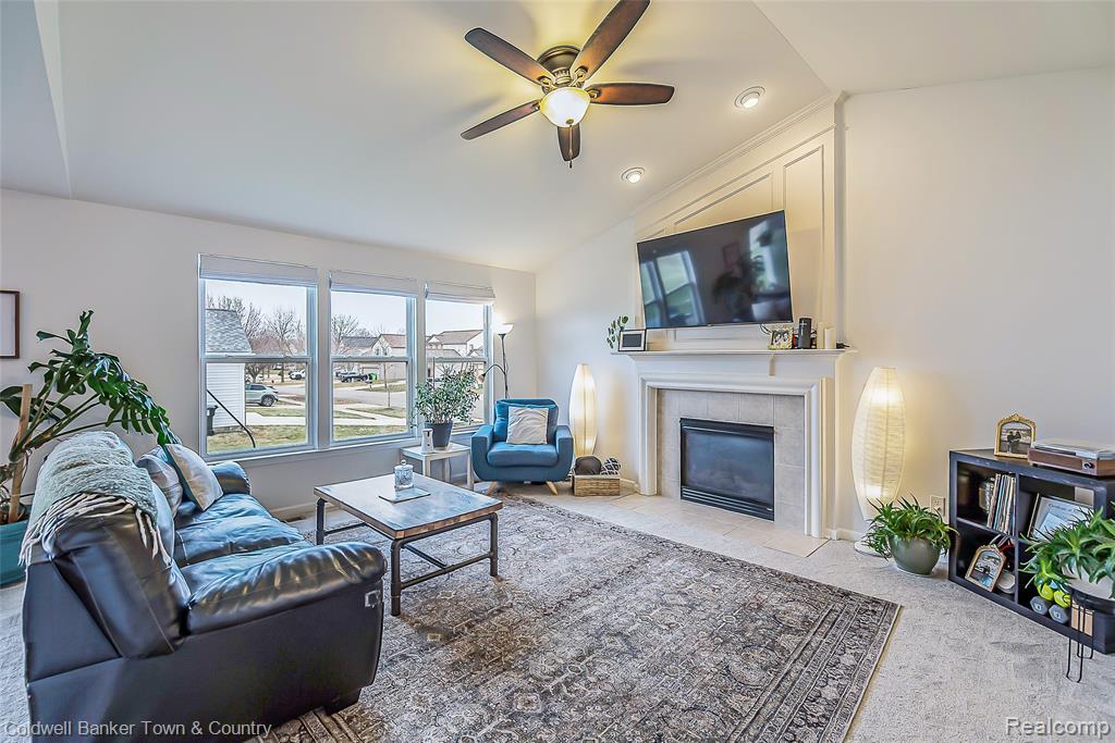 1240 Callaway Court, Howell, MI 48843 — Photo 8