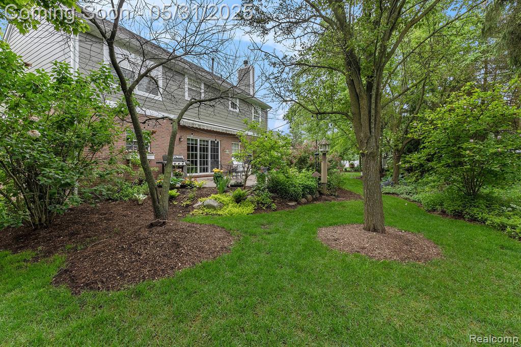 7271 N Village Drive, Clarkston, MI — Photo 31