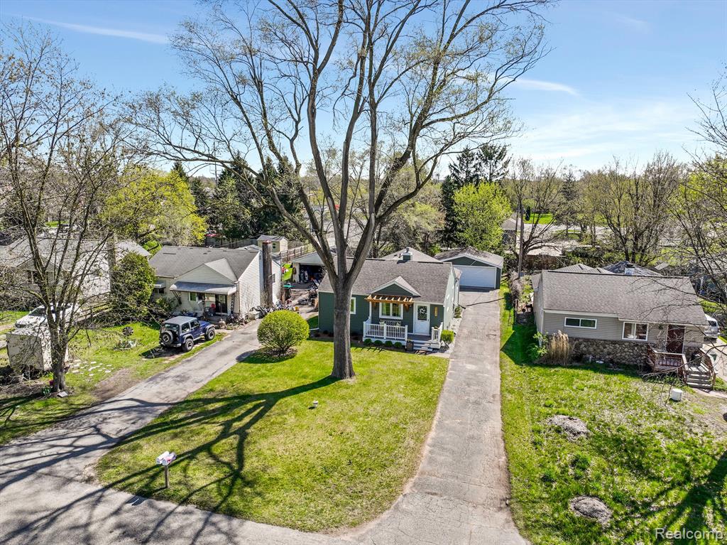 5434 DRAYTON Road, Clarkston, MI — Photo 2