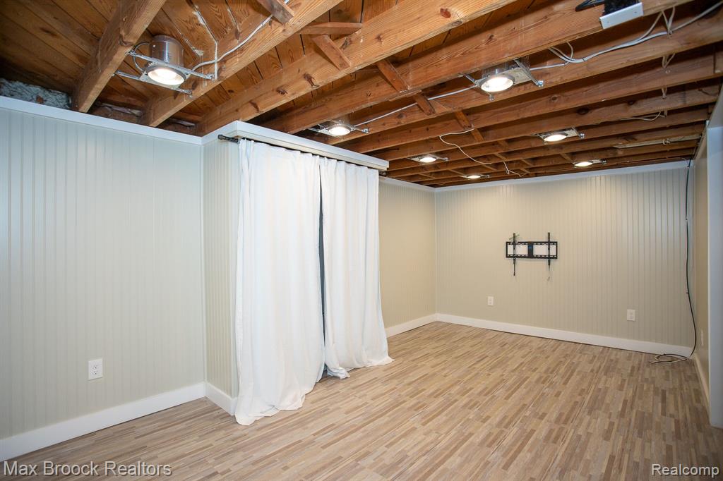 506 AMELIA Avenue, Royal Oak, MI 48073 — Photo 28