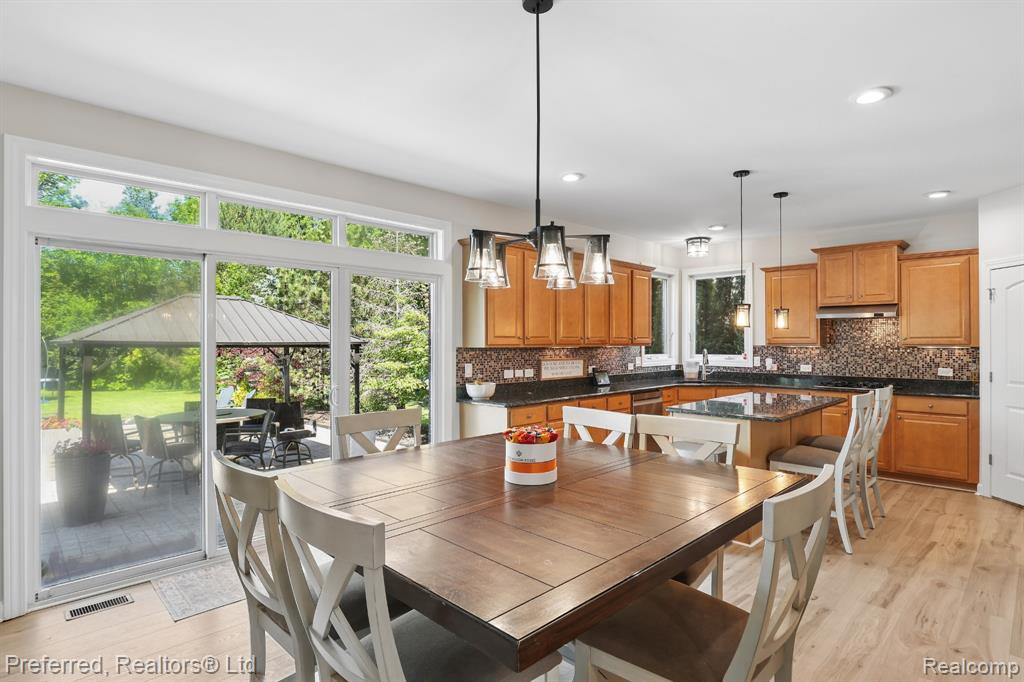 22751 St James Drive, Northville, MI 48167 — Photo 10