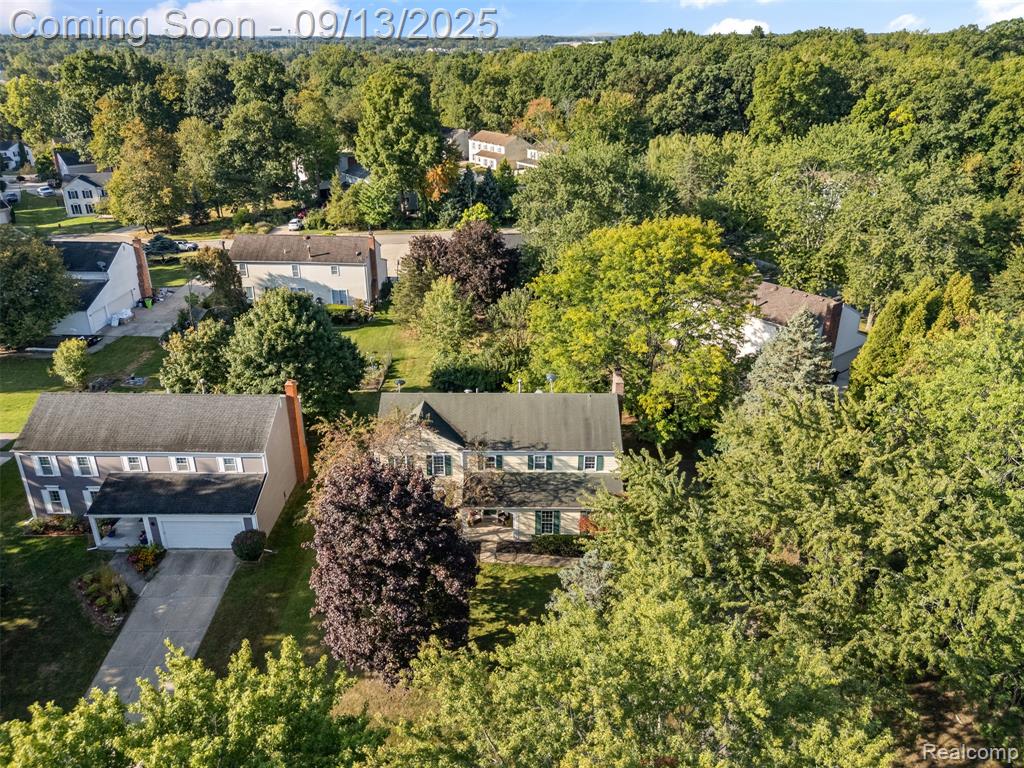 5493 S Piccadilly, West Bloomfield, MI — Photo 30