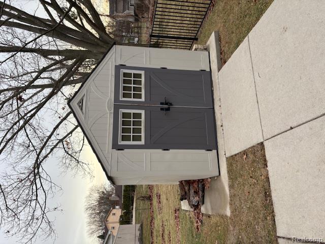 14749 Williamsburg Drive, Riverview, MI 48193 — Photo 5