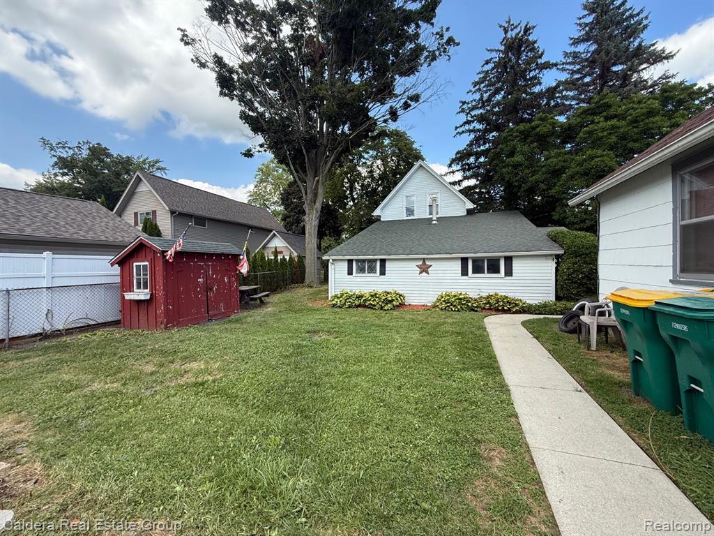 809 Waterloo Street, St. Clair, MI 48079 — Photo 21