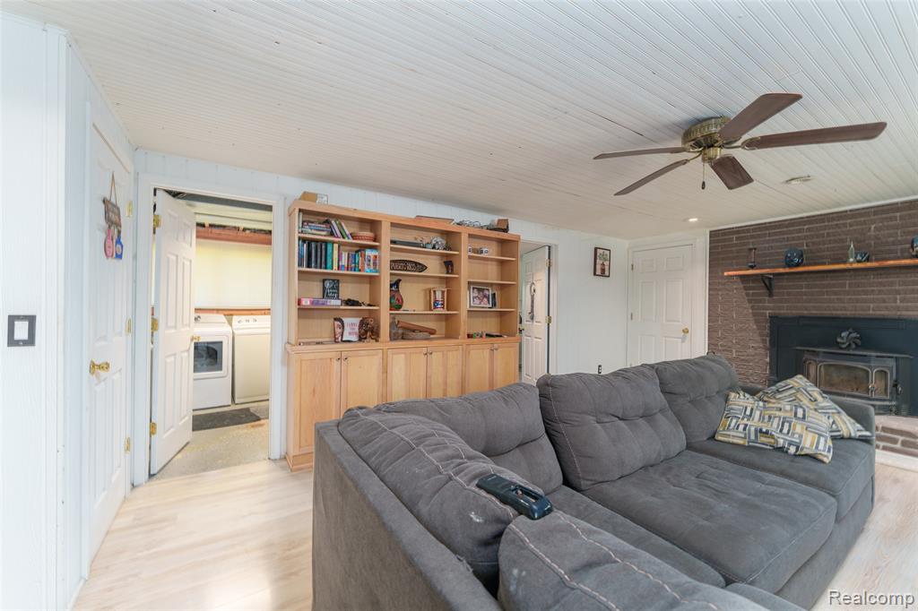 940 Rowland Road, Leonard, MI 48367 — Photo 27