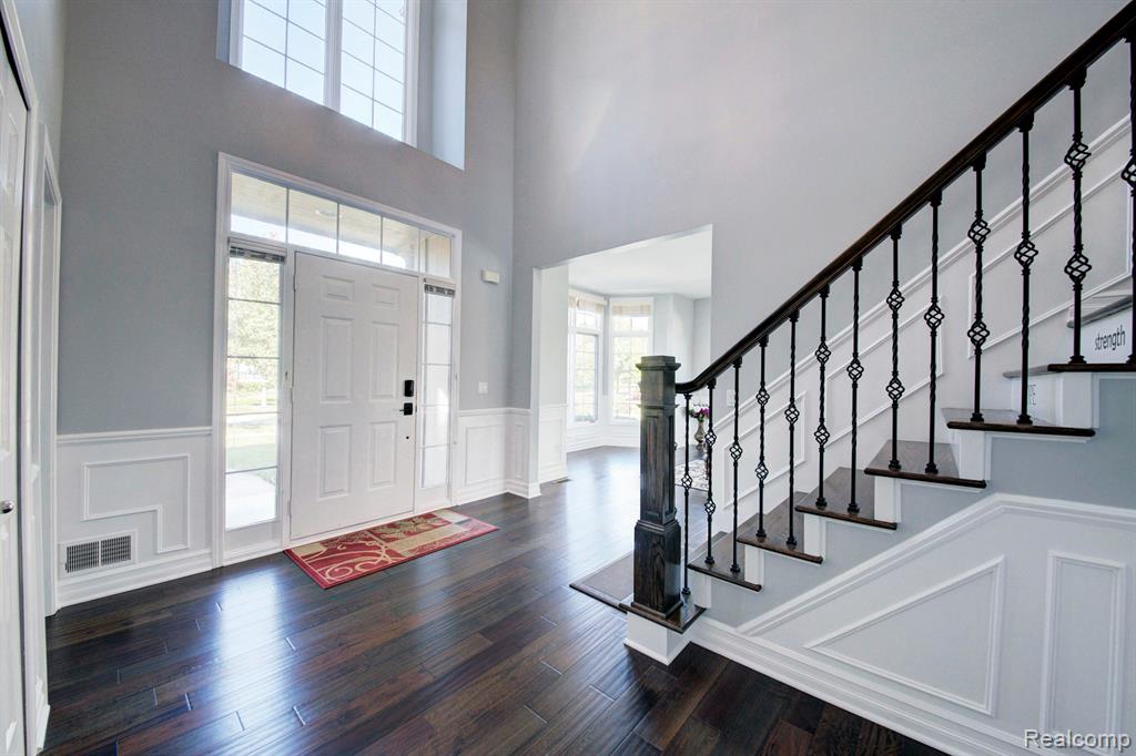 49169 Founders Court, Canton, MI 48187 — Photo 5