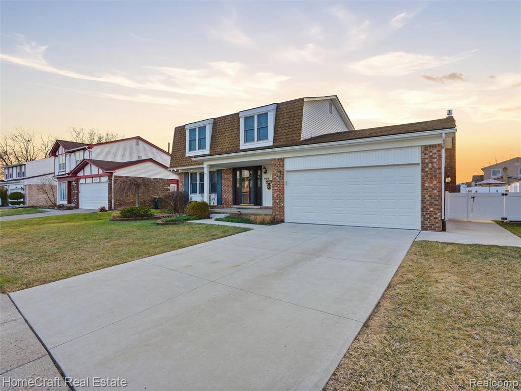 404 KINGS Way, Canton, MI 48188 — Photo 2