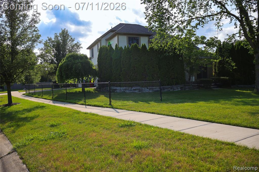 55728 Placid Drive, Macomb, MI 48042 — Photo 8