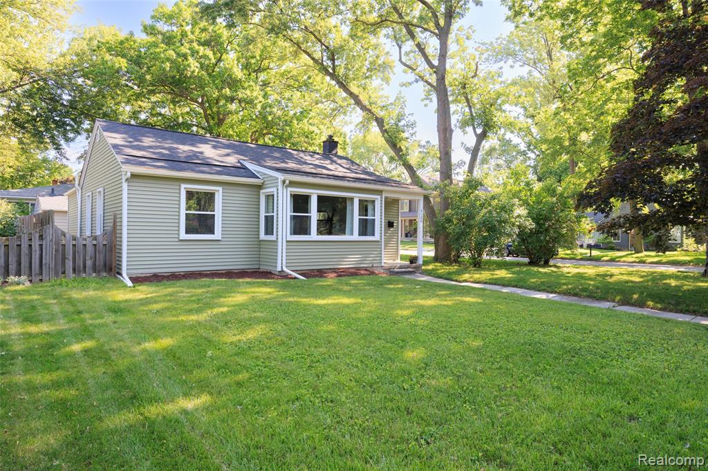 4124 Catalpa Drive, Berkley, MI 48072 — Photo 2