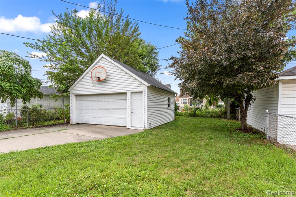 5429 Orchard Avenue, Dearborn, MI 48126 — Photo 31