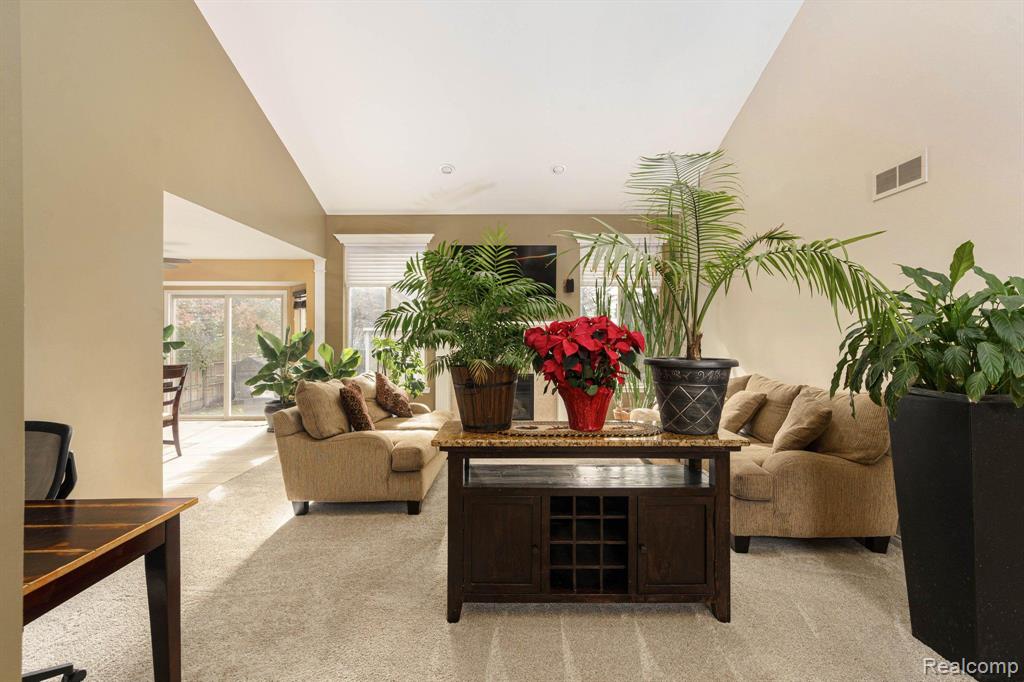 230 E Elizabeth Street, Lake Orion, MI 48362 — Photo 15
